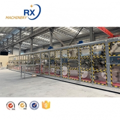 Machine de fabrication de serviettes hygiéniques entièrement servo-commandée